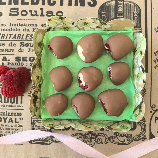 Малина в шоколаде