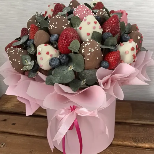 Букет Клубничный восторг